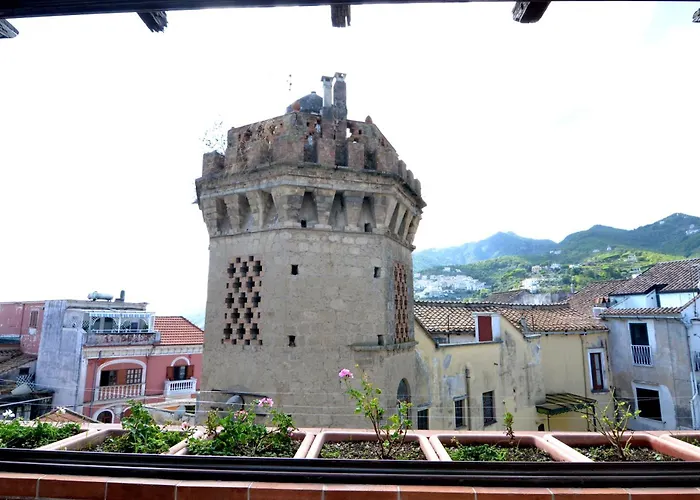 Dalla Torre Al Mare